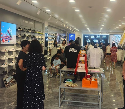 Footwear Retail: How Xianku 3D Foot Scanner And AIMS System förstärker varumärken med data-driven...